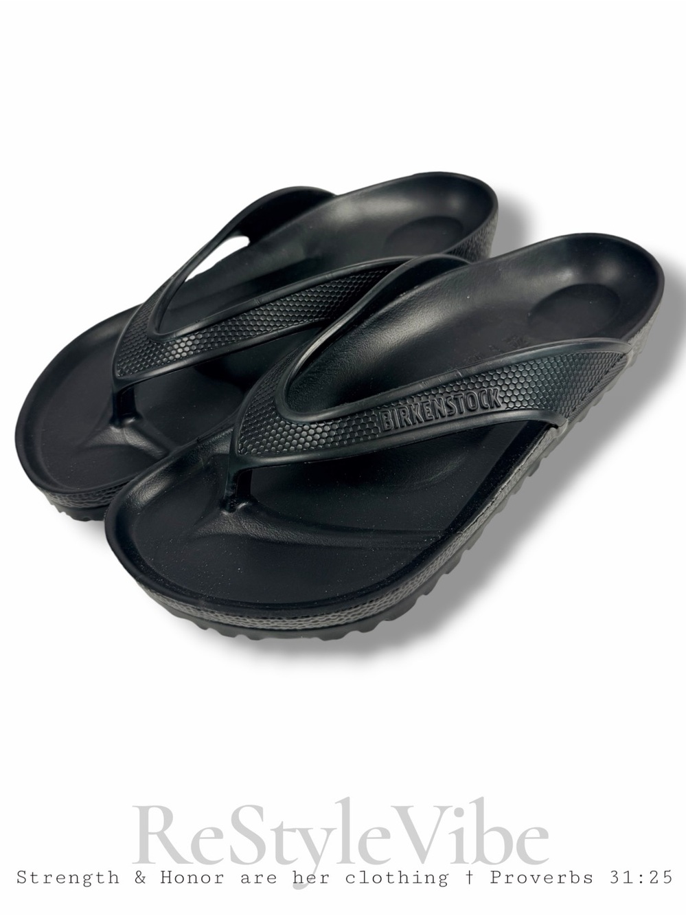 BIRKENSTOCK Men’s Women’s Size 38 Unisex Sandals Thong Slip On Style Black